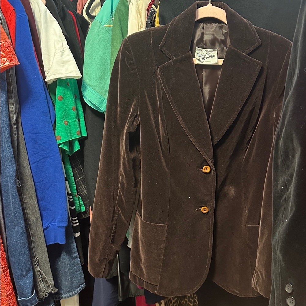S, 18”ish Bust 70s Marjorie Hamilton Made In Canada Dark Chocolate Blazer
